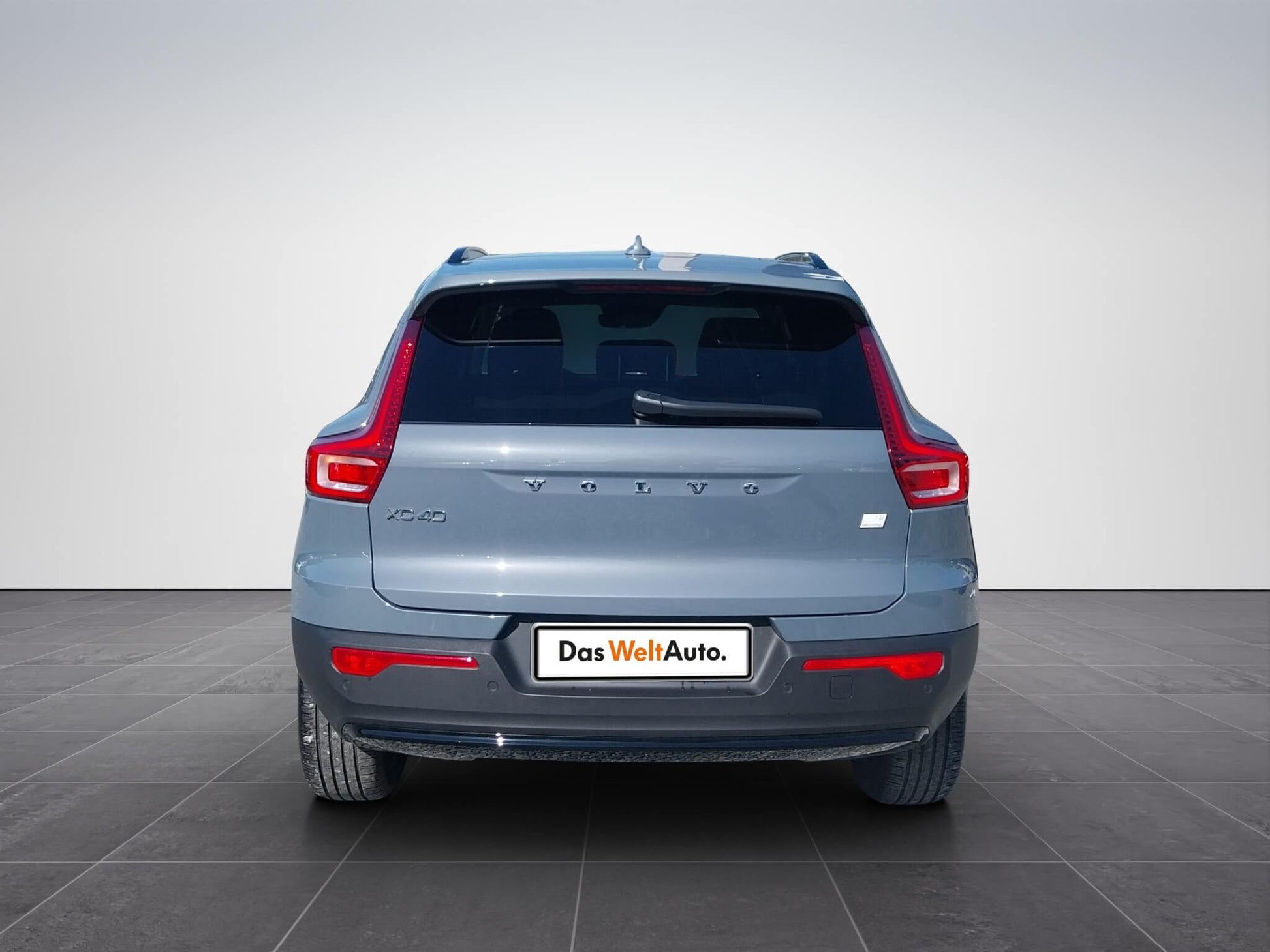 Volvo XC40 T5 Recharge PHEV Ultimate Dark - Samsaru's Car Outlet