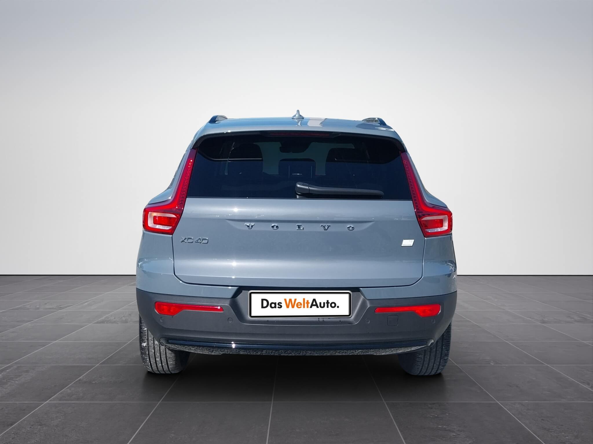 Volvo XC40 T5 Recharge PHEV Ultimate Dark - Samsaru's Car Outlet