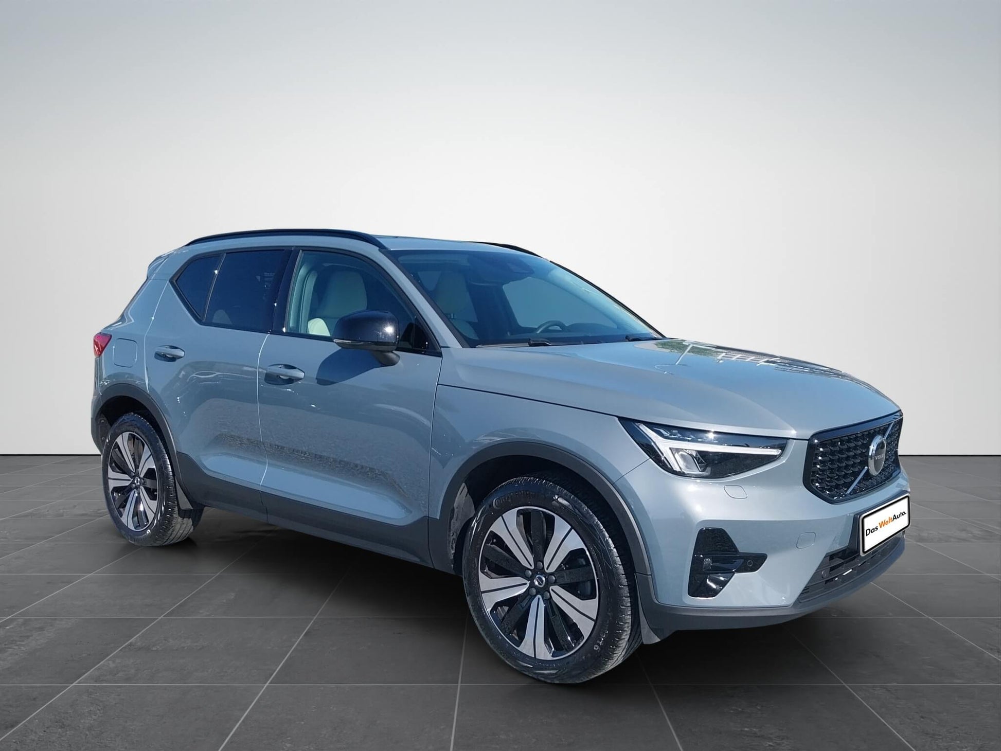 Volvo XC40 T5 Recharge PHEV Ultimate Dark - Samsaru's Car Outlet