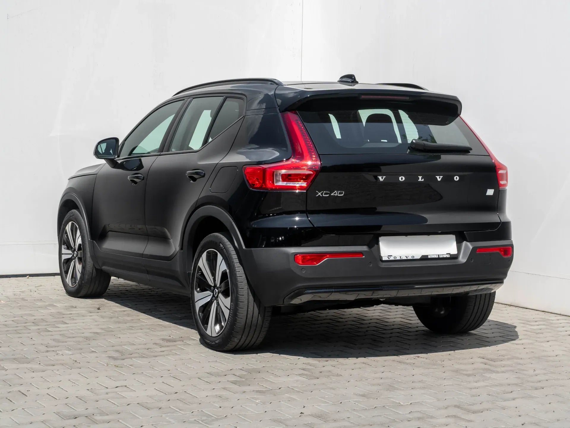 Volvo XC40 Recharge Single Motor - Samsaru's Car Outlet