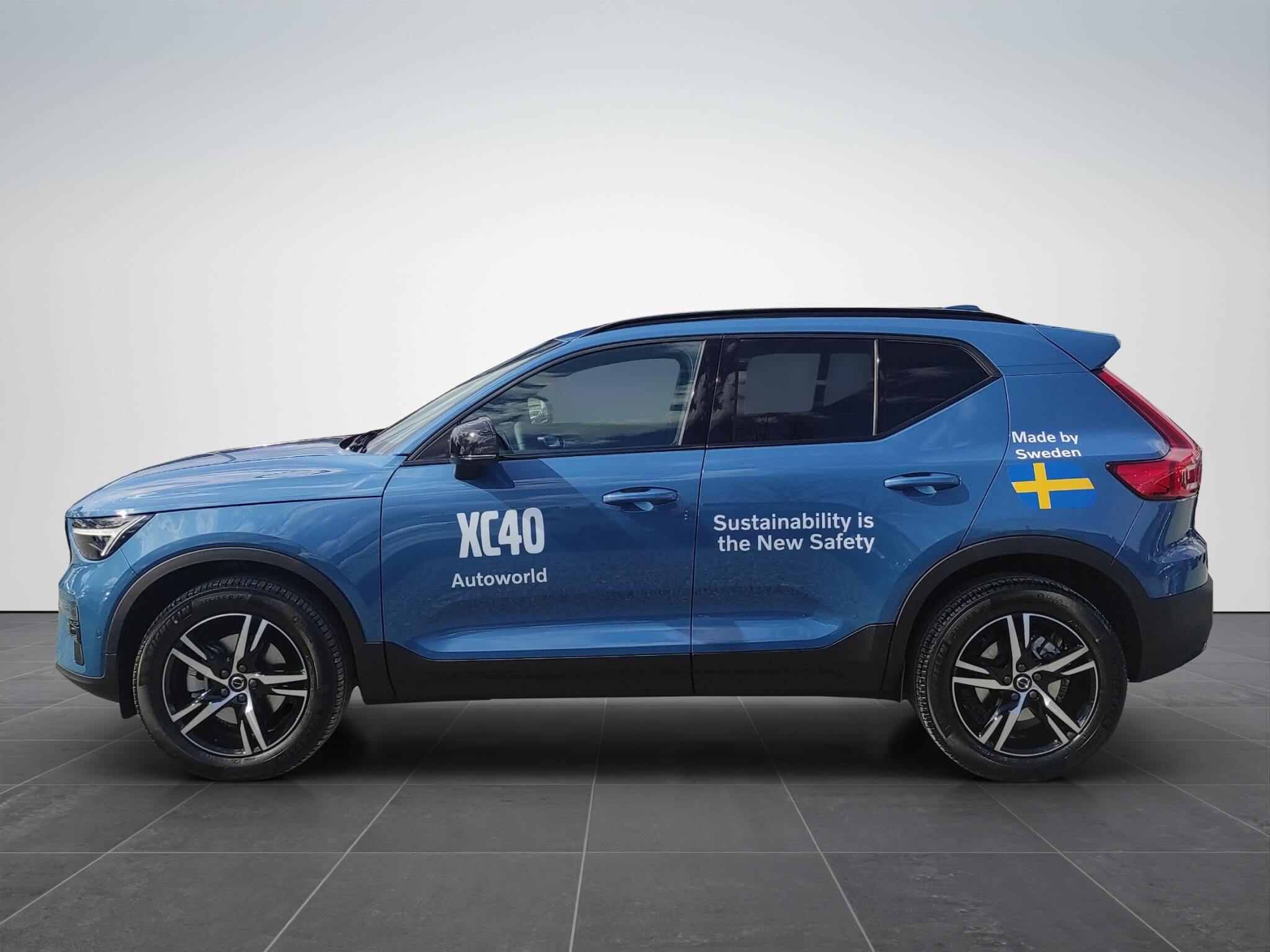 Volvo XC 40 B# Plus Dark 2.0 Hybrid 163 CP Albastru - Samsaru's Car Outlet