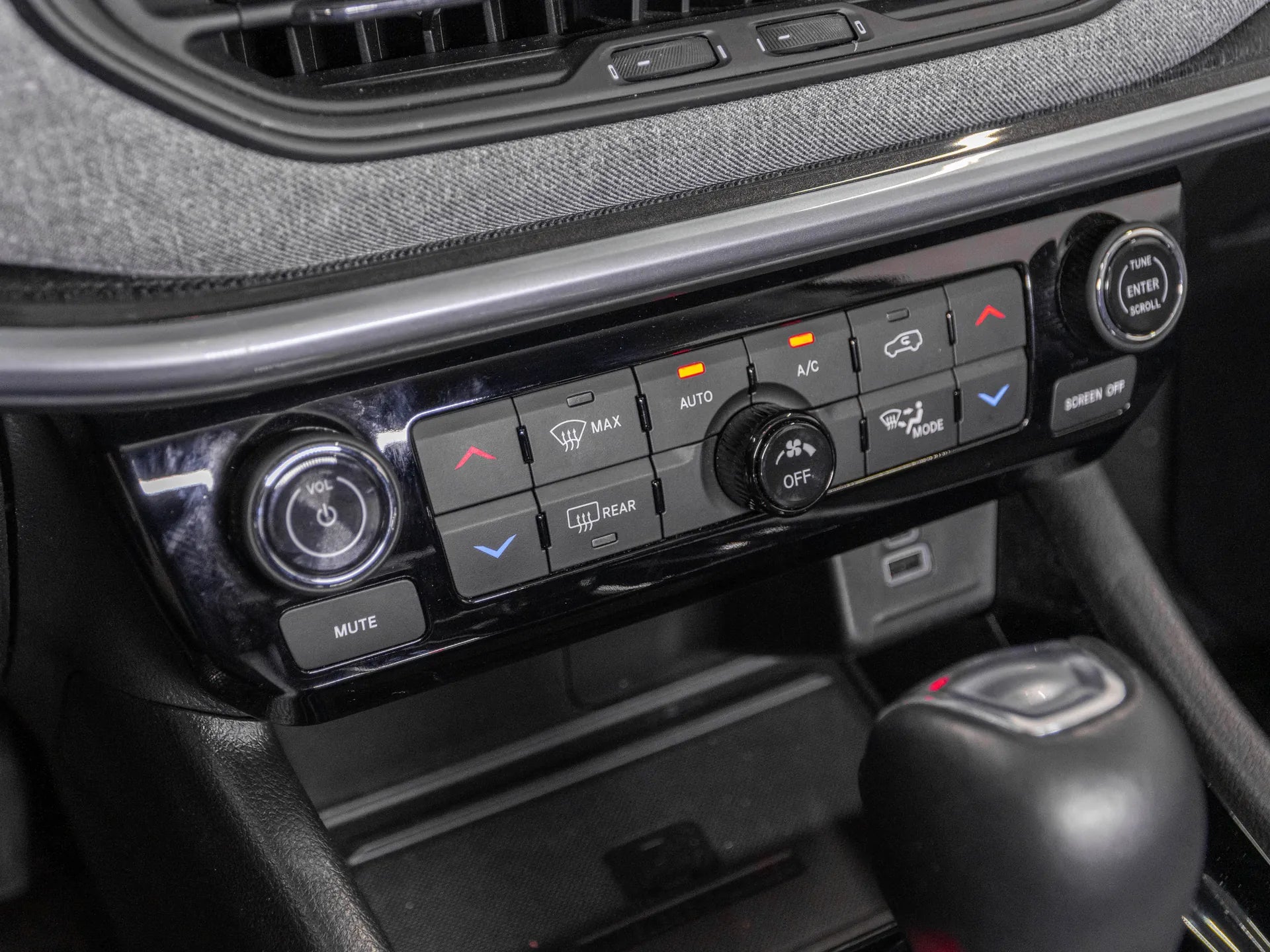 Jeep Compass 1.5 Benzina 130 CP Gri - Samsaru's Car Outlet