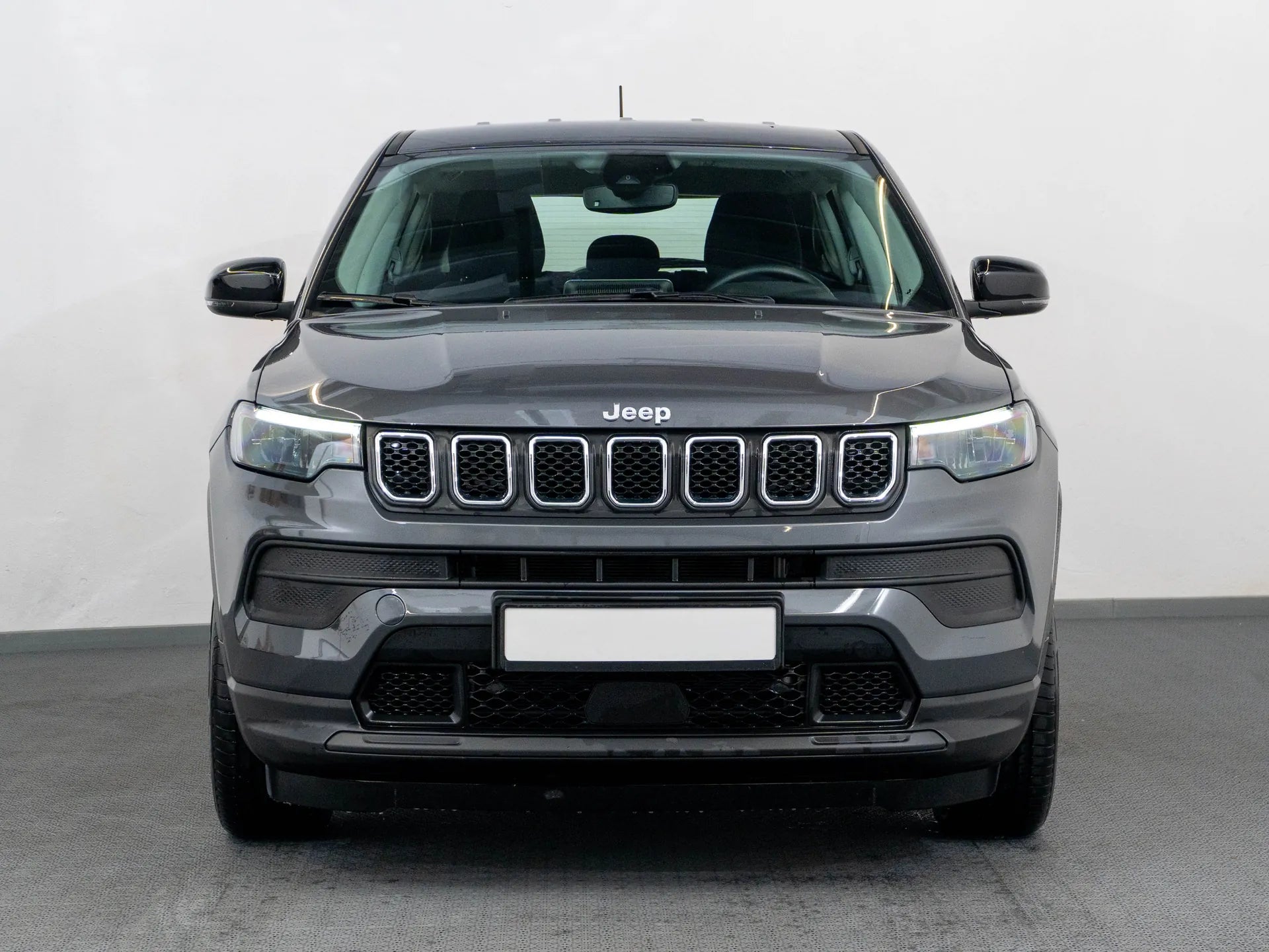 Jeep Compass 1.5 Benzina 130 CP Gri - Samsaru's Car Outlet