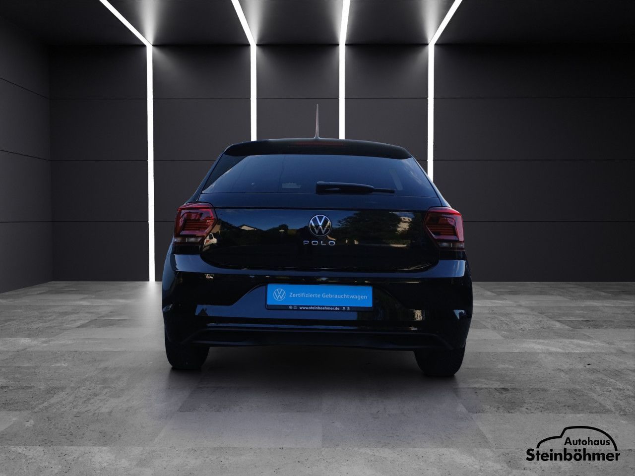 Volkswagen Polo Highline 1.0TSI DSG - Samsaru's Car Outlet