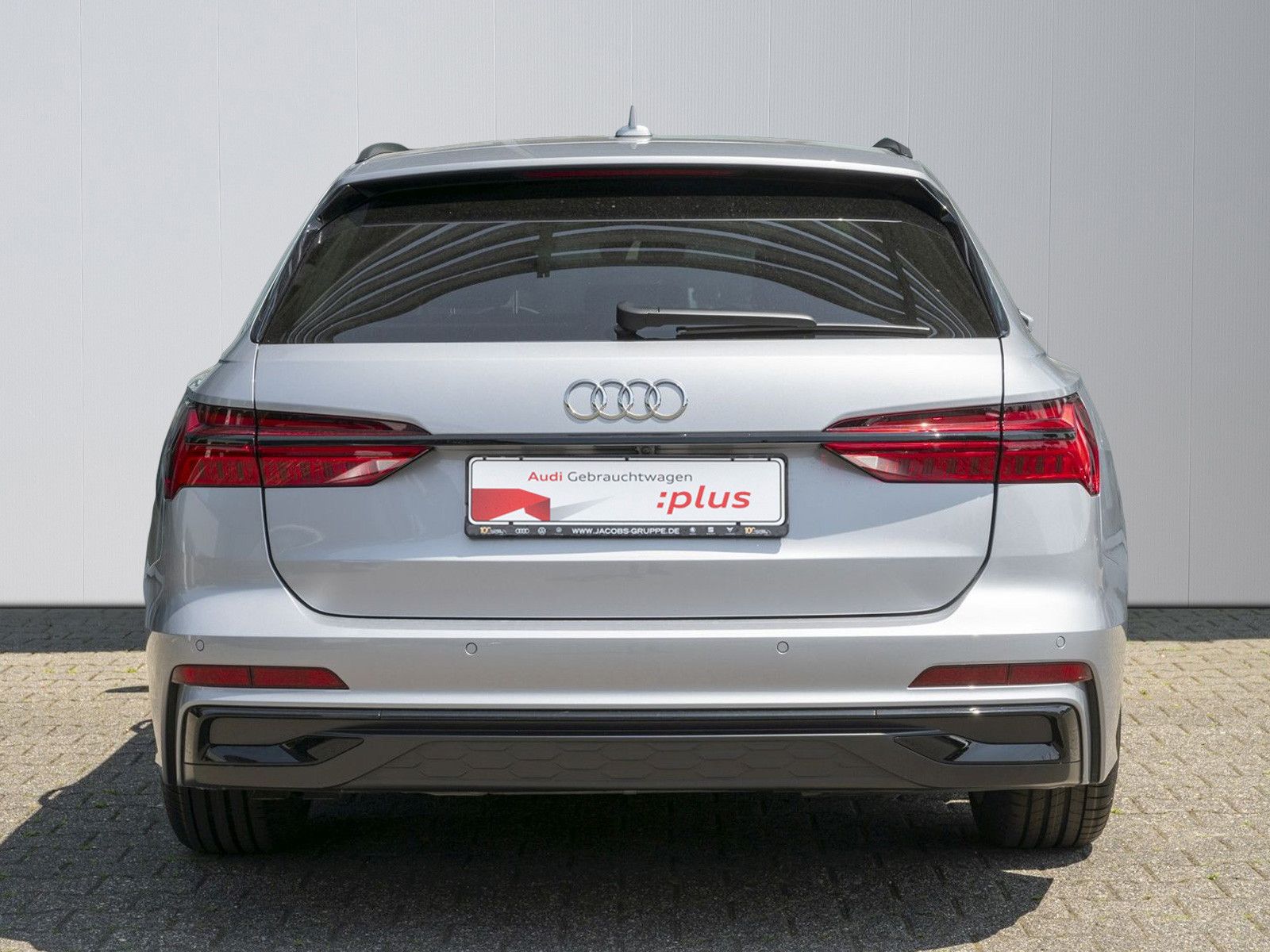 Audi A6 Avant 40 TDI S line - Samsaru's Car Outlet