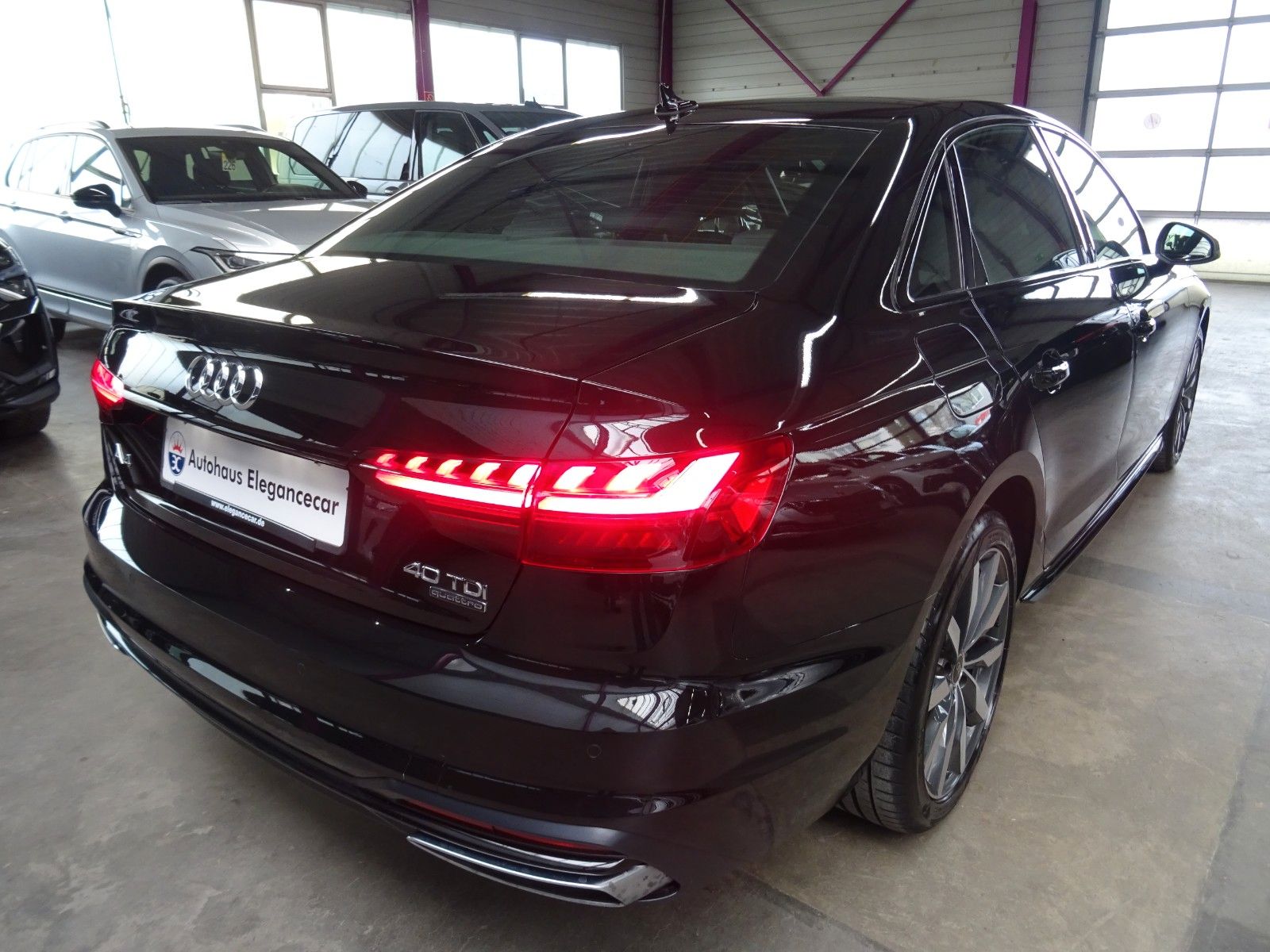 Audi A4 40 2.0 TDI QUATTRO*OPTIK SPORT PAKET*