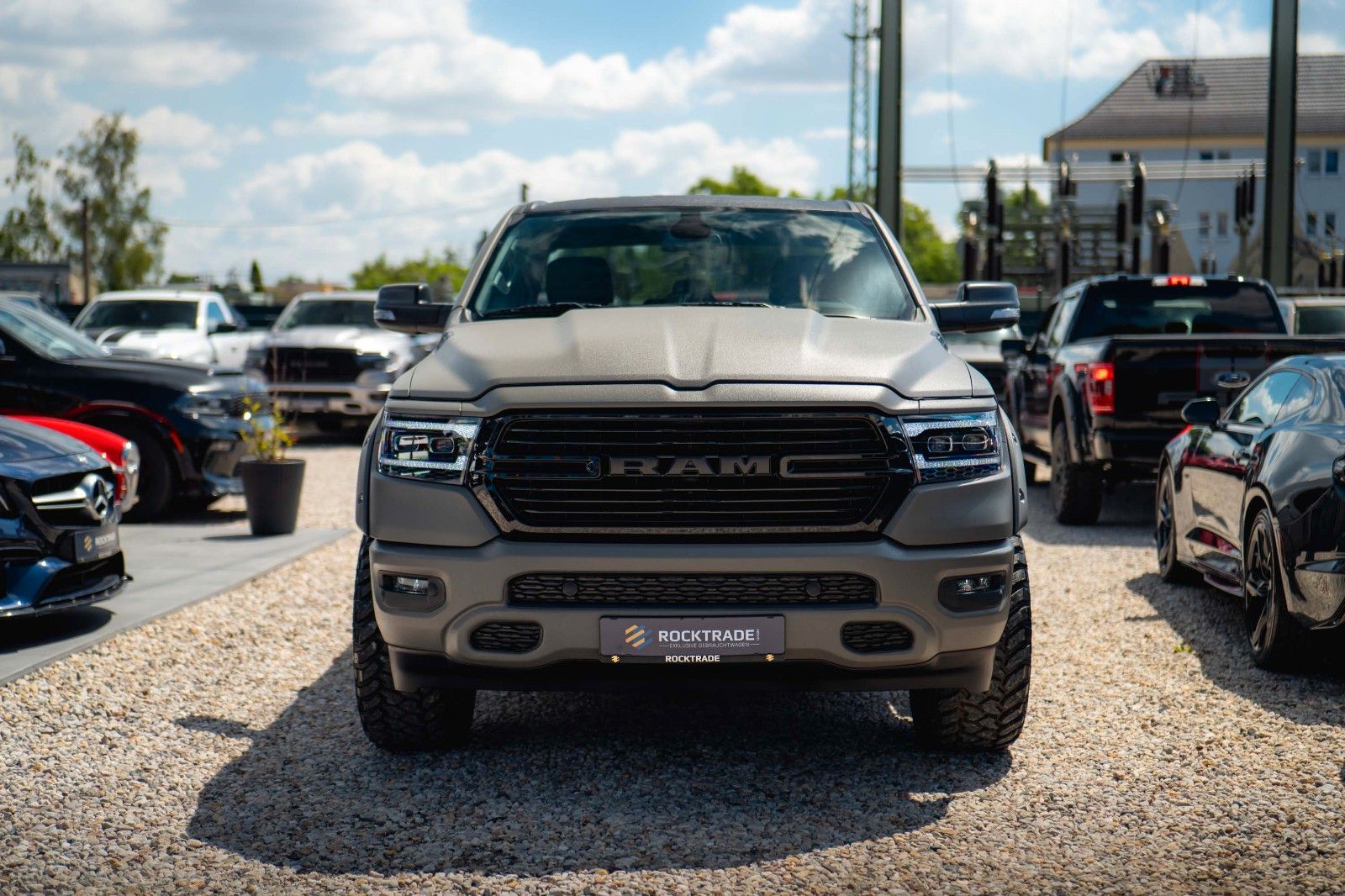Dodge RAM 5.7 V8 HEMI 4x4 OFFROAD LONGBED RAPTOR Style