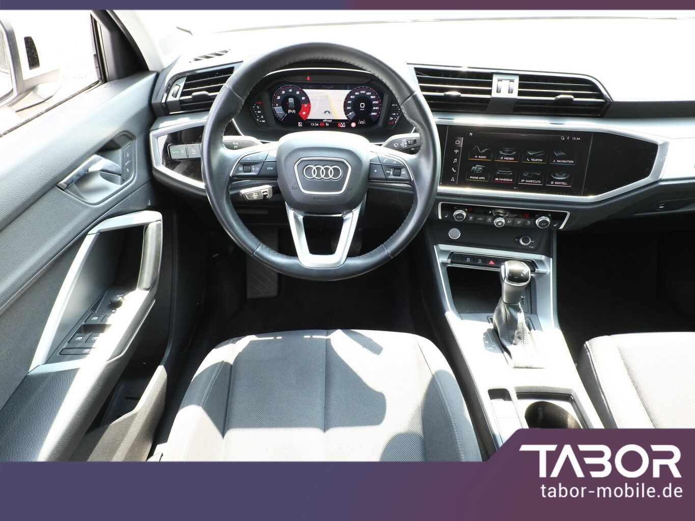 Audi Q3 40 TFSI quattro S-tronic - Samsaru's Car Outlet