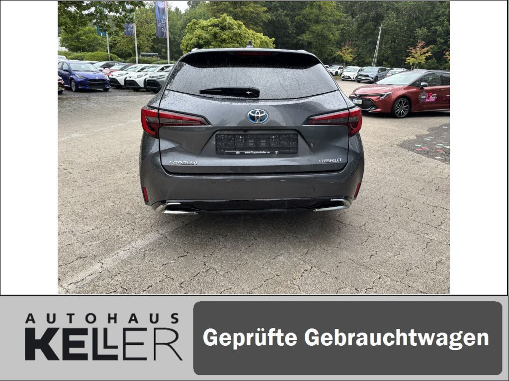 Toyota Corolla 1.8 Hybrid Touring Sports Team Deutschla