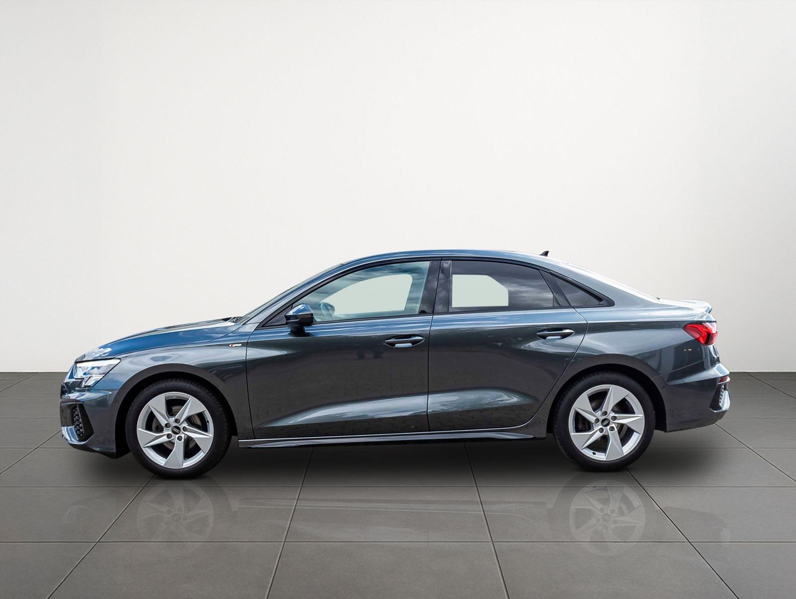 Audi A3 Limousine S line 35TFSI Stronic Navi LED GRA