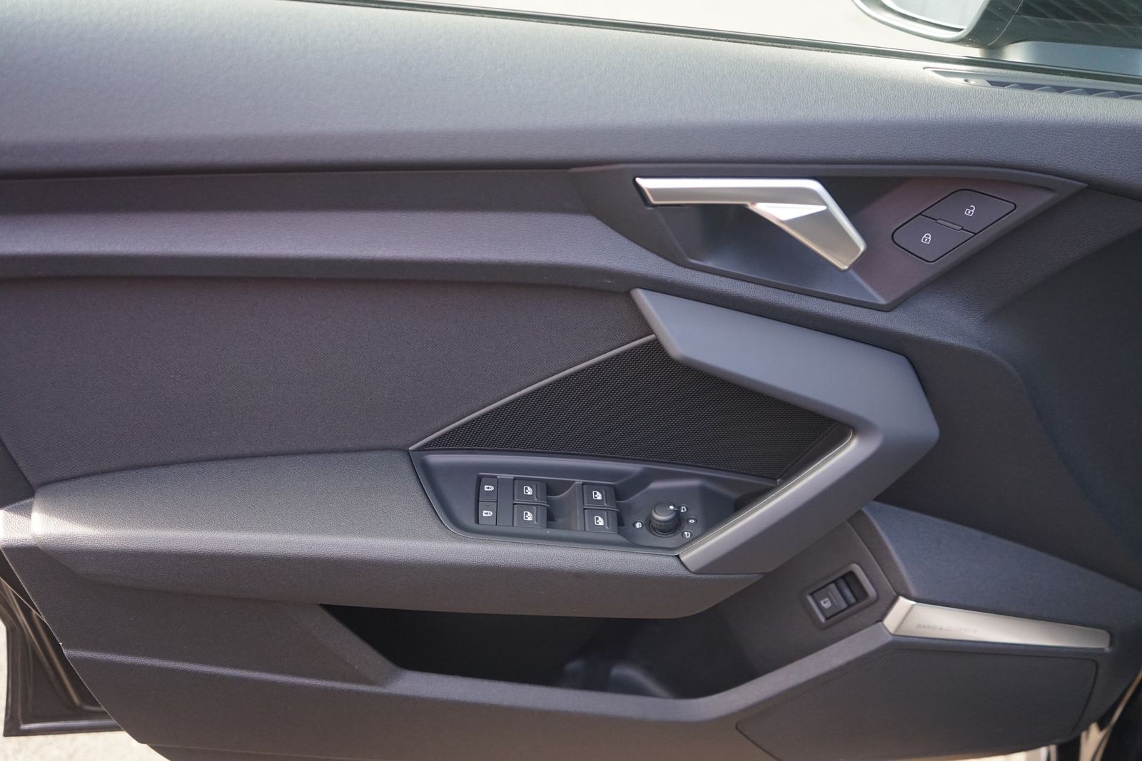 Audi A3 Sportback 45 TFSI e S-line Klimaaut. LED Navi