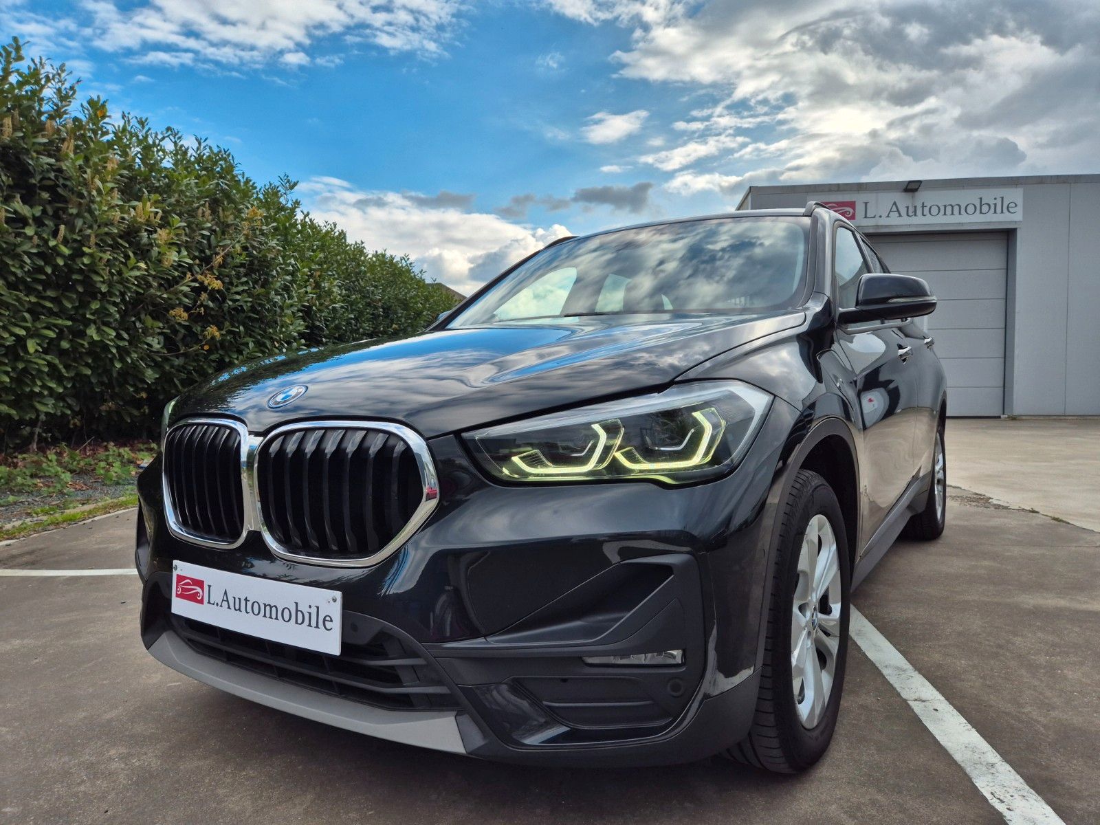 BMW X1 xDrive25e 4WD HYBRID - Samsaru's Car Outlet