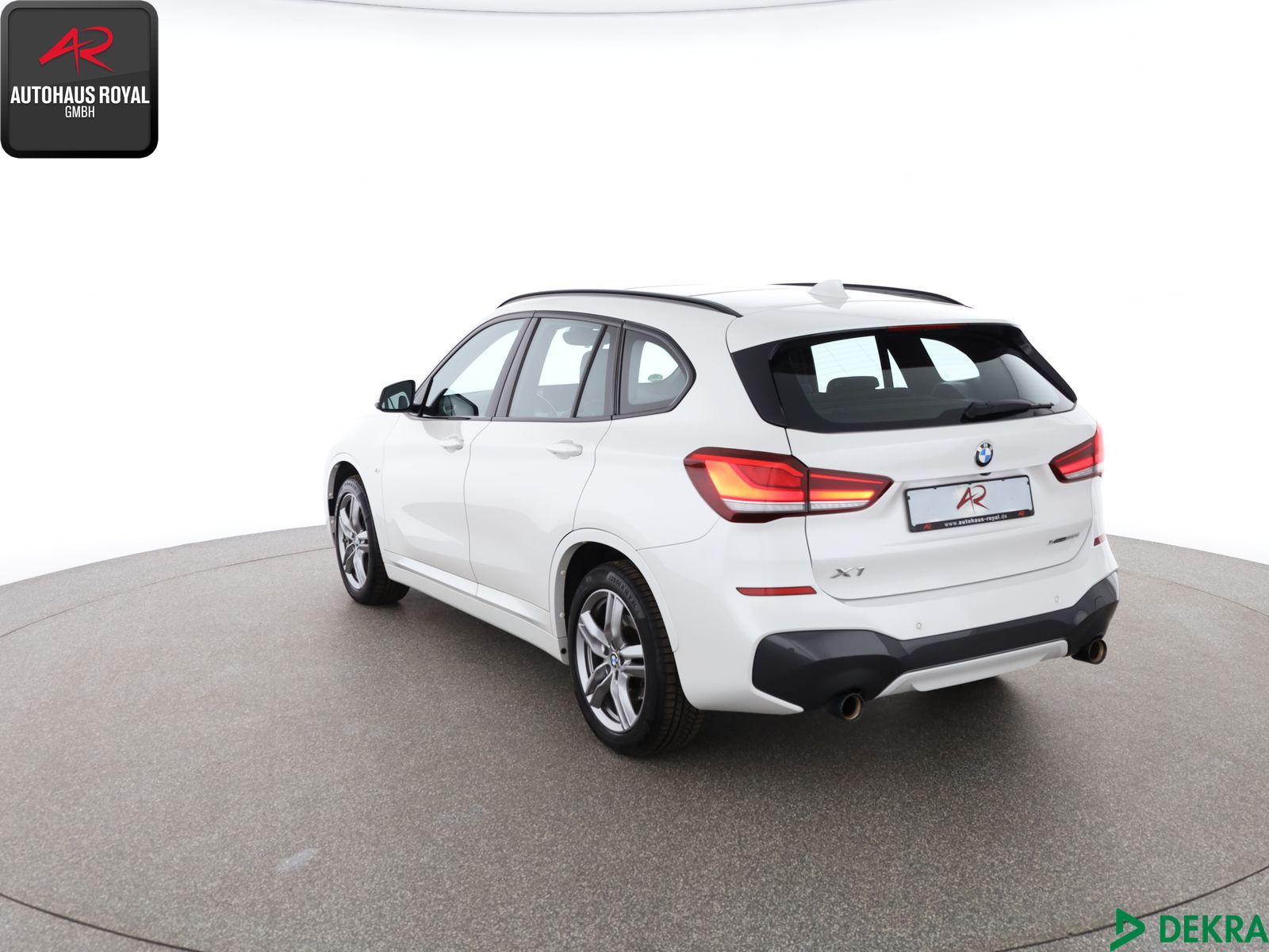 BMW X1 xDrive20i M SPORT - Samsaru's Car Outlet