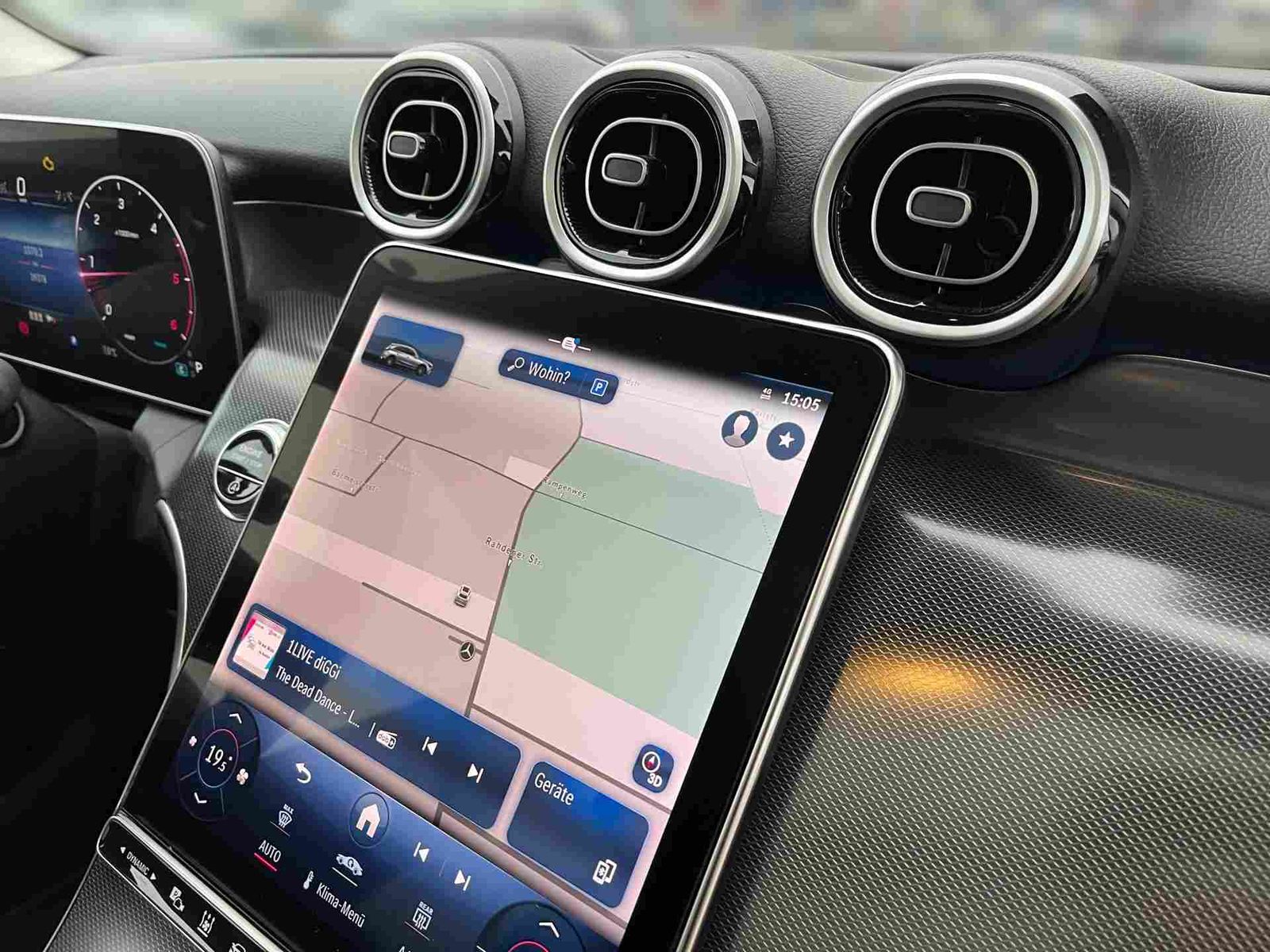 Mercedes-Benz GLC 220 d 4M Avantgarde+Pano+Distr+AHK+DIGITAL