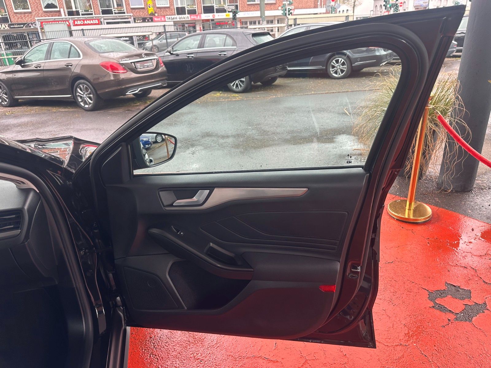 Ford Focus Lim. Titanium| Navi | LED | Assistenzpaket