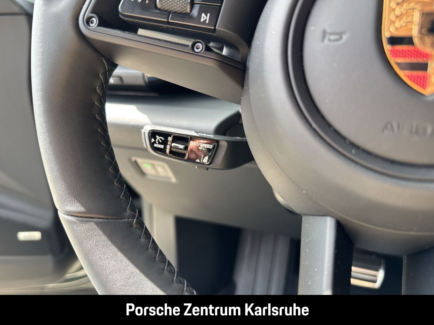 Porsche Macan 4S BOSE Panoramadach LED-Matrix InnoDrive