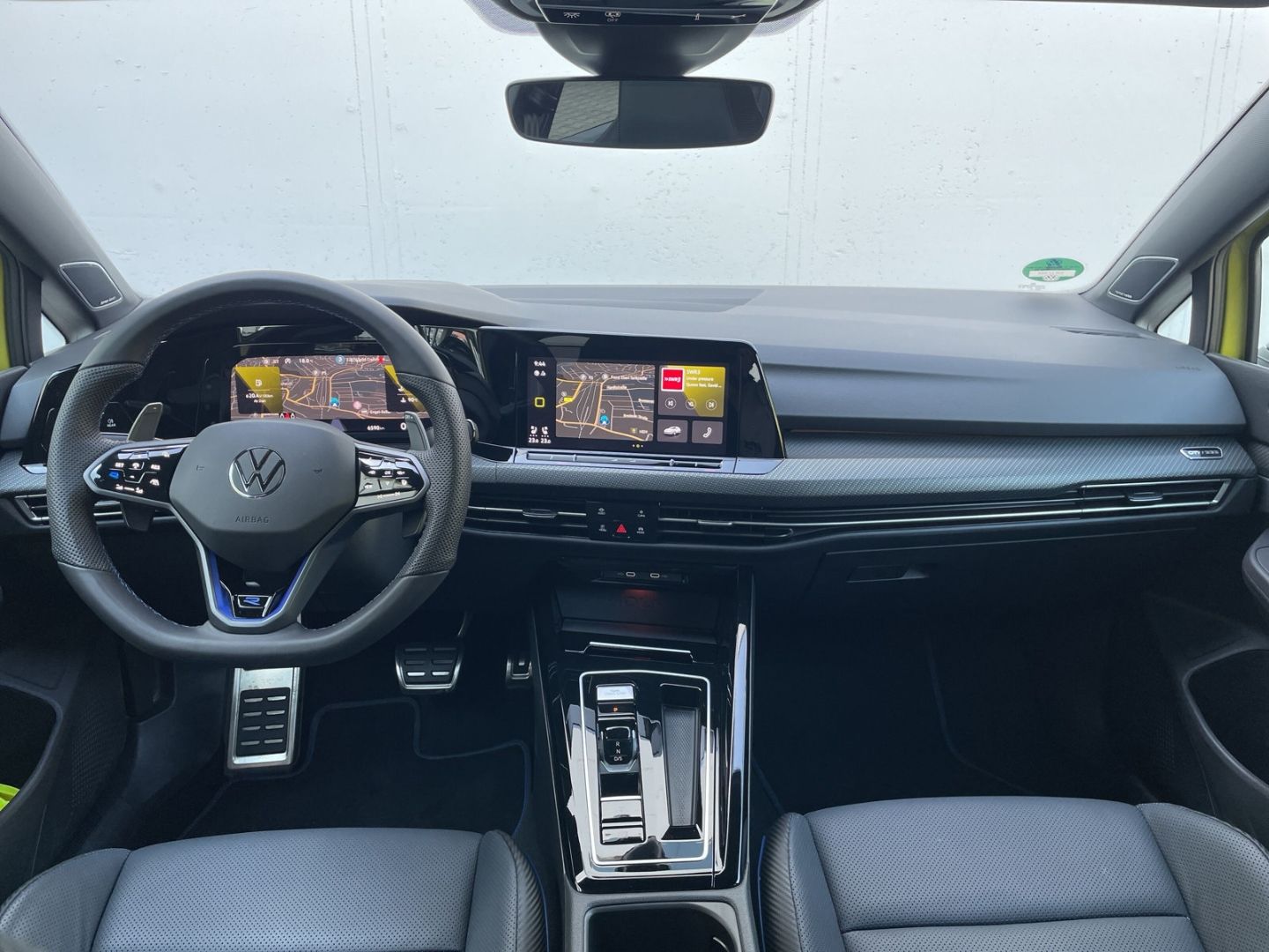 Volkswagen Golf R 333 2.0 TSI DSG 4Motion - Samsaru's Car Outlet