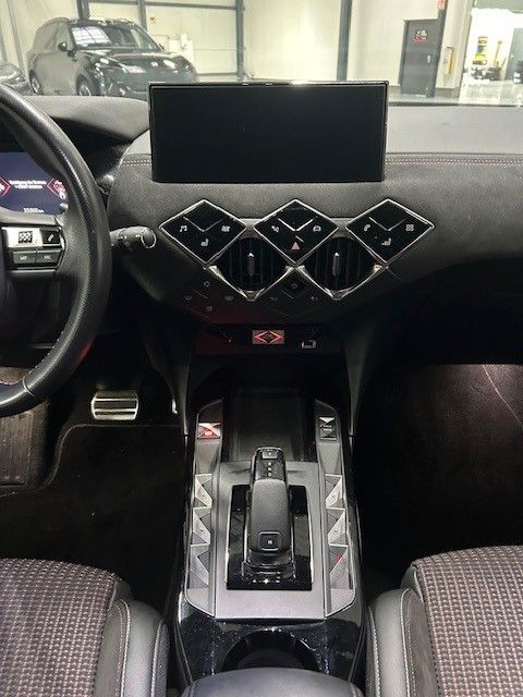 DS Automobiles DS3 Crossback 155 Performance Line, NAVI PDC/RFK