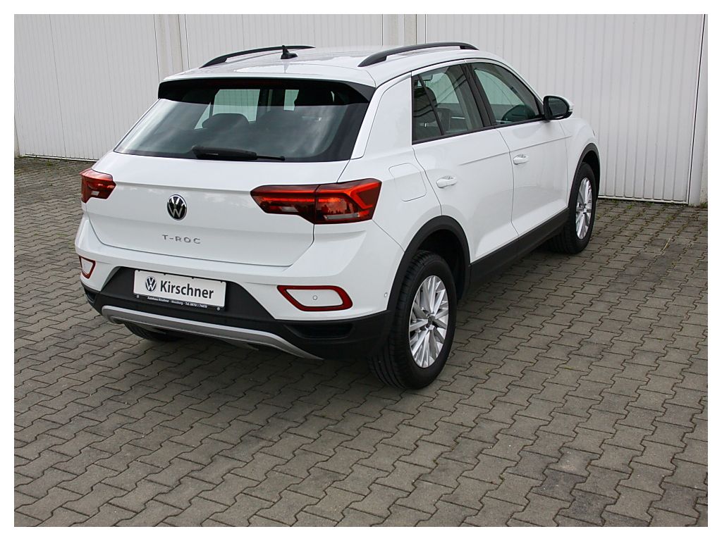 Volkswagen T-ROC Life DSG - Samsaru's Car Outlet