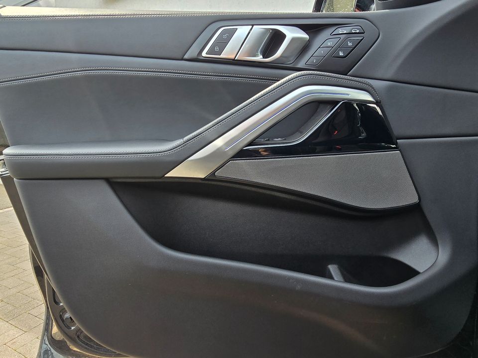 BMW X6 xDrive40i M Sportpaket Pro*Komfortsitze*DAPro