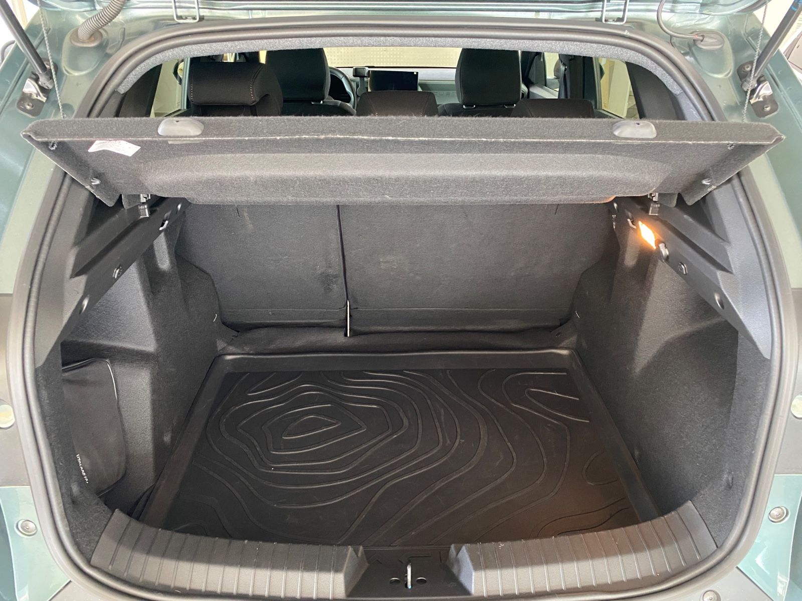 Dacia Duster III Hybrid 140 Extreme - Samsaru's Car Outlet