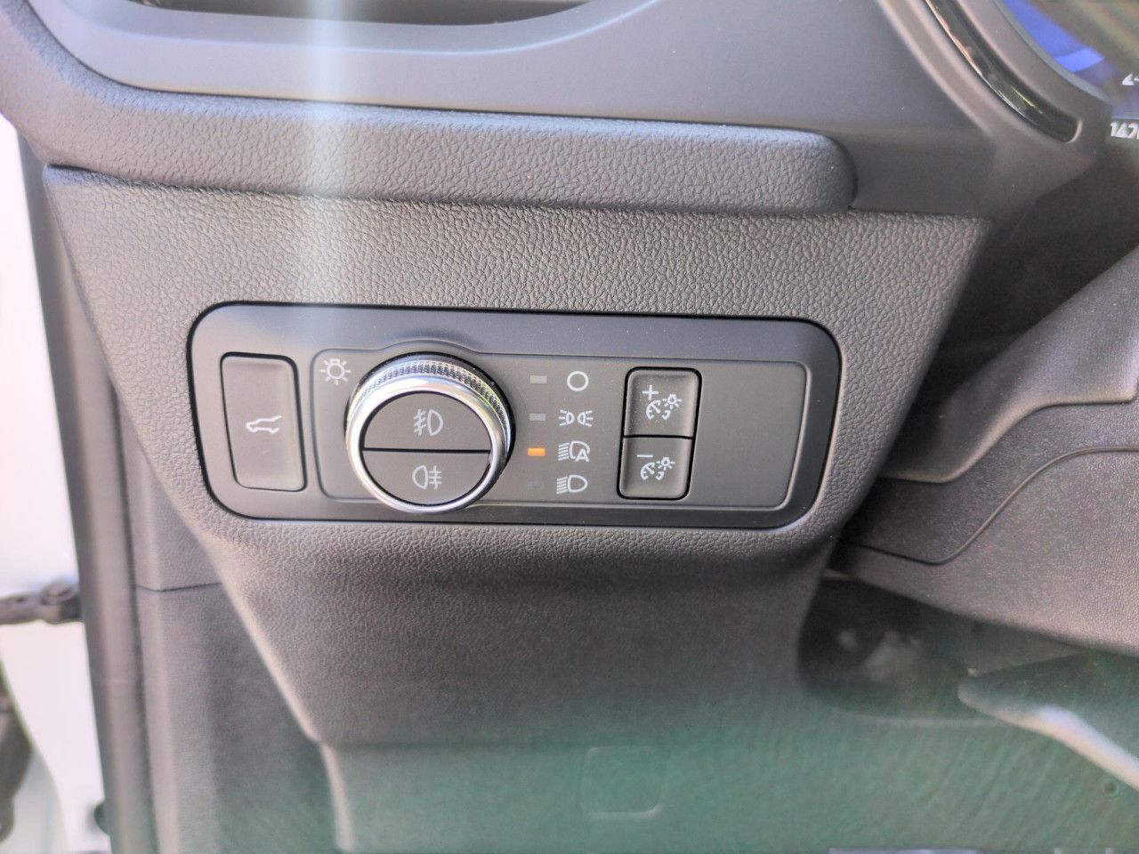 Ford Kuga 2.0 EcoBlue ST-Line X AWD - Samsaru's Car Outlet