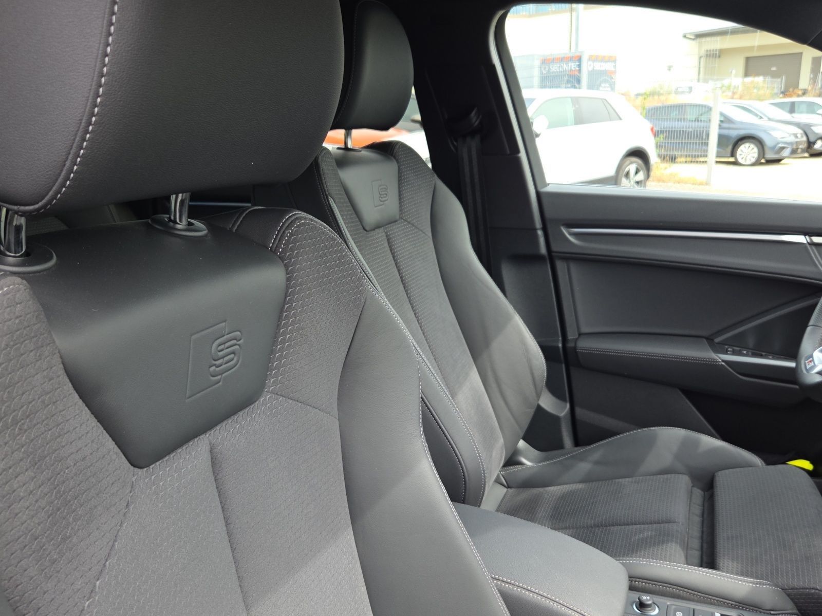 Audi Q3 45 TFSI qu 2x S line S tro*Sonos*Pano*Standh*
