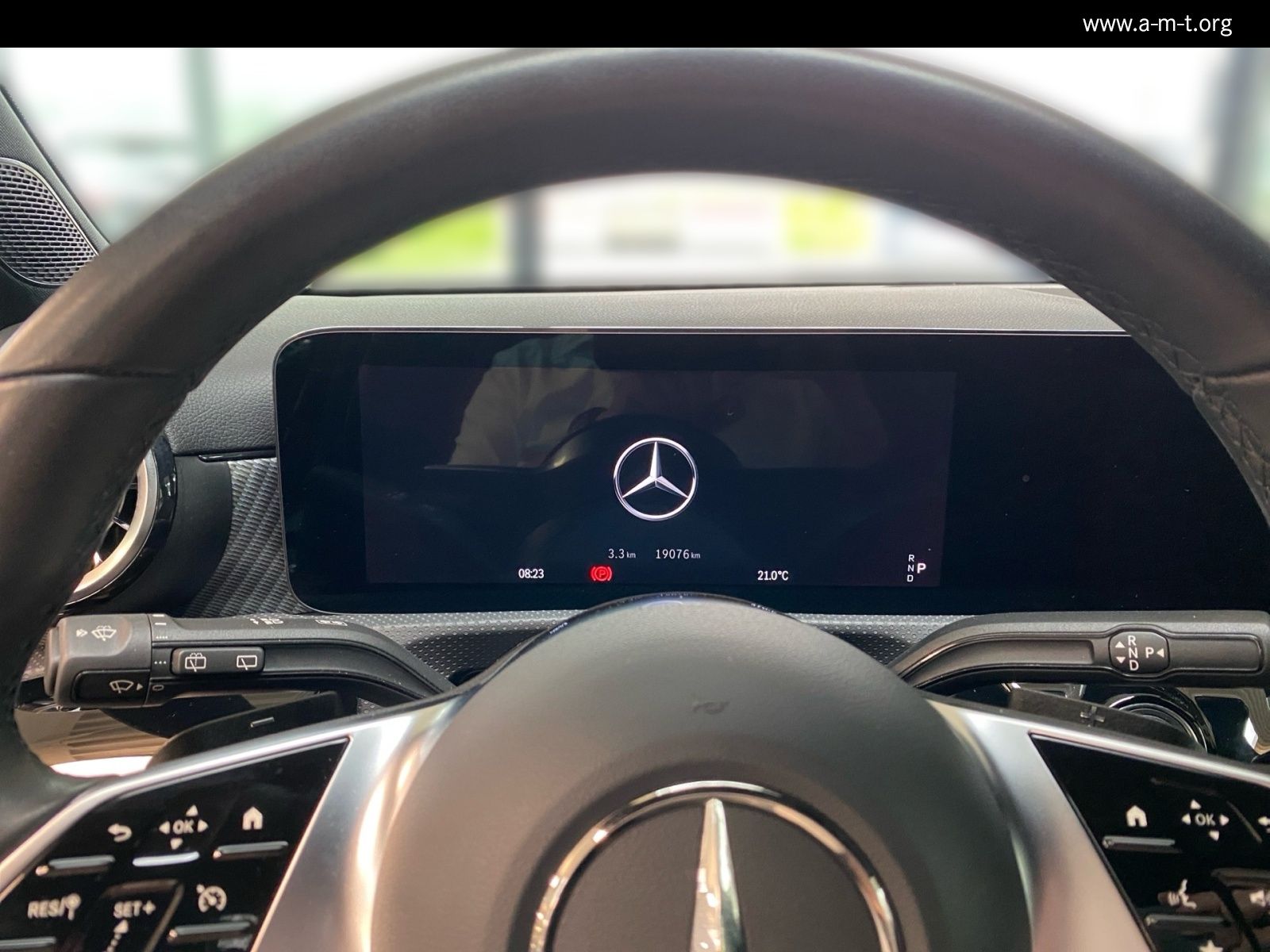 Mercedes-Benz A 200 Progressive Line - Samsaru's Car Outlet