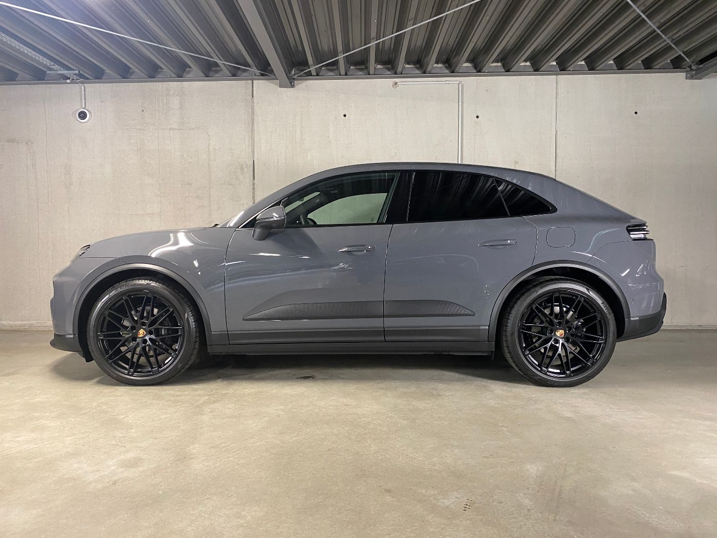 Porsche Macan 4 | Luftfederung | Panorama | BOSE | AHK |
