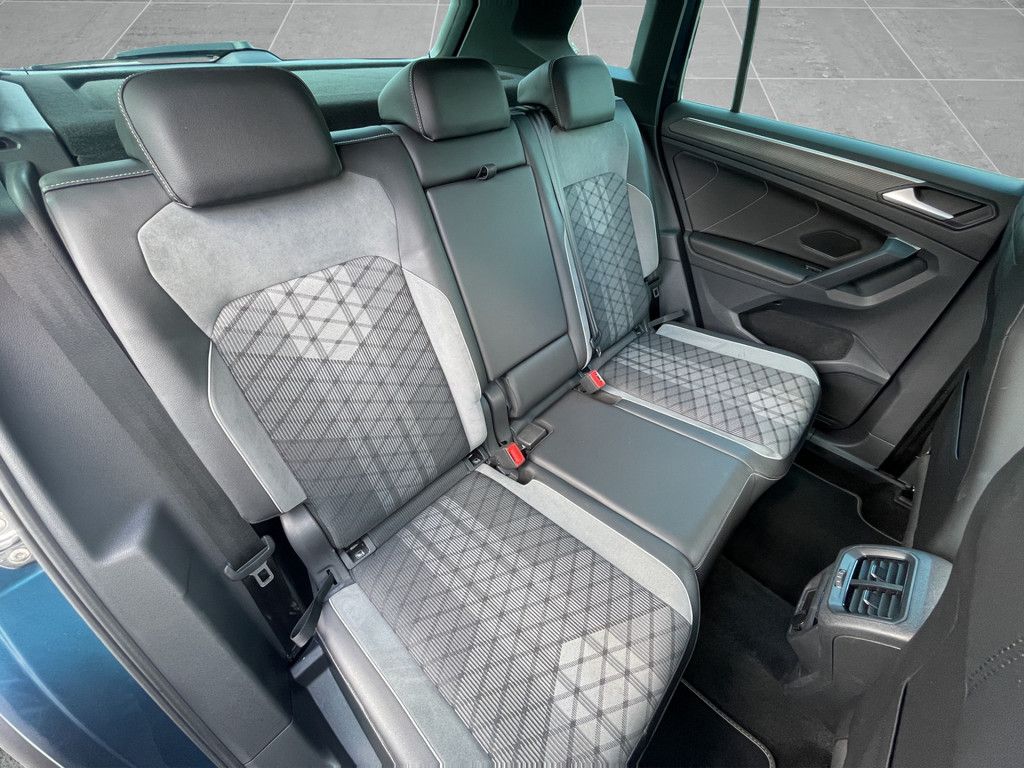 Volkswagen Tiguan 2.0 TDI R-Line DSG - Samsaru's Car Outlet