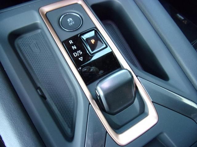 Cupra FORMENTOR 1.5 E-HYBRID DSG AHZV-VORBER. SITZH.