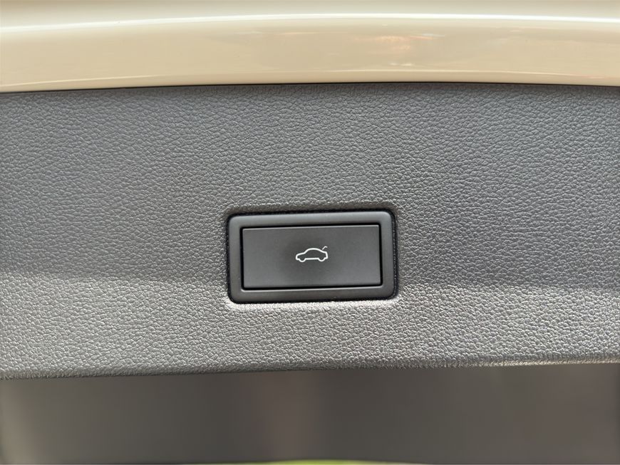 Volkswagen T-Roc 2.0 TSI OPF 4M DSG - Samsaru's Car Outlet