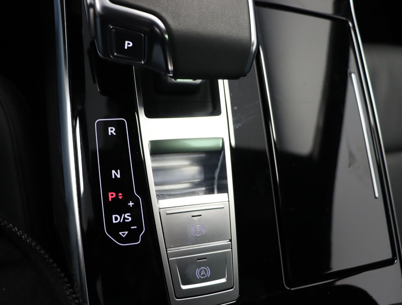 Audi A8 50 TDI quattro - Samsaru's Car Outlet