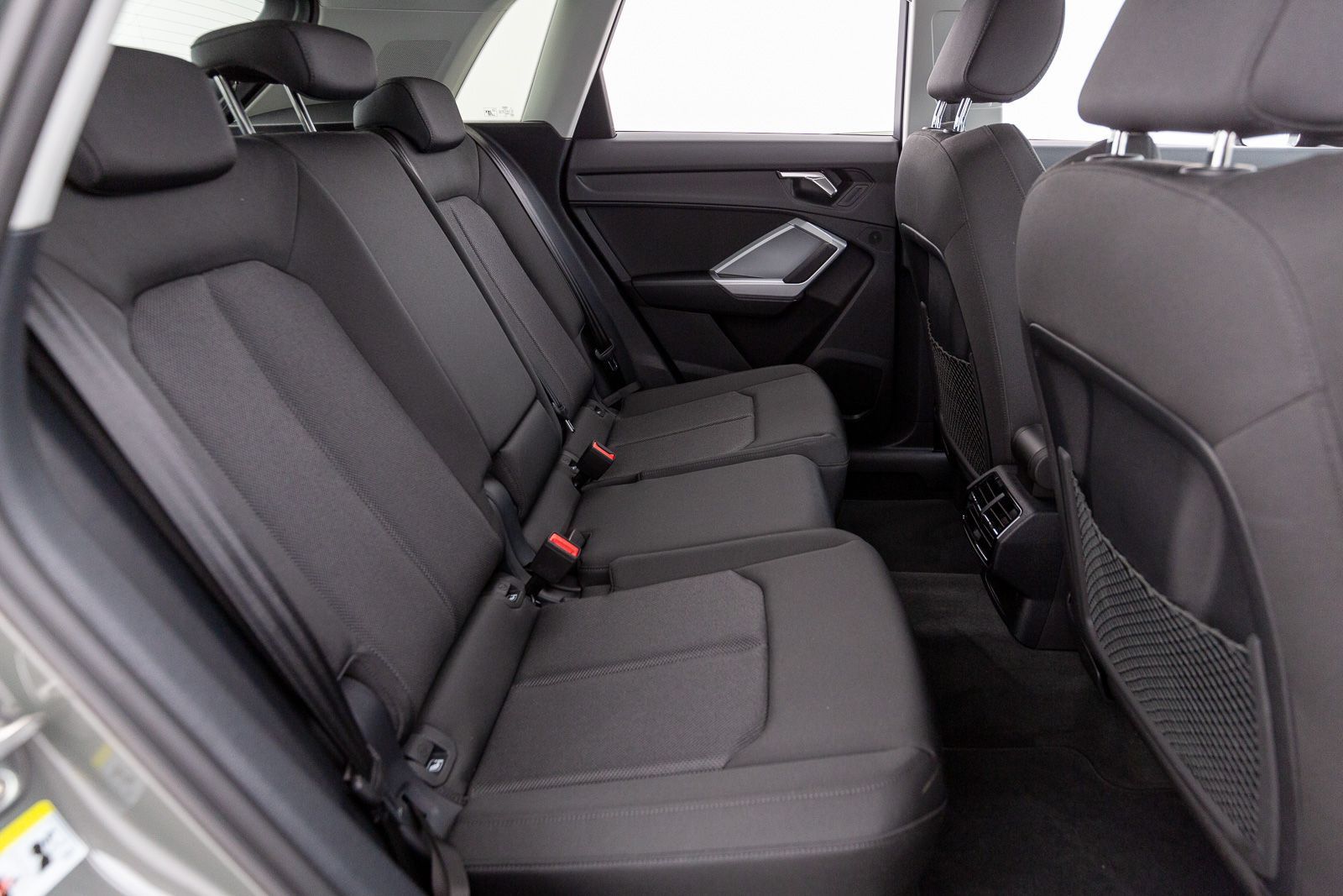 Audi Q3 S line 35 TDI quattro S tronic - Samsaru's Car Outlet