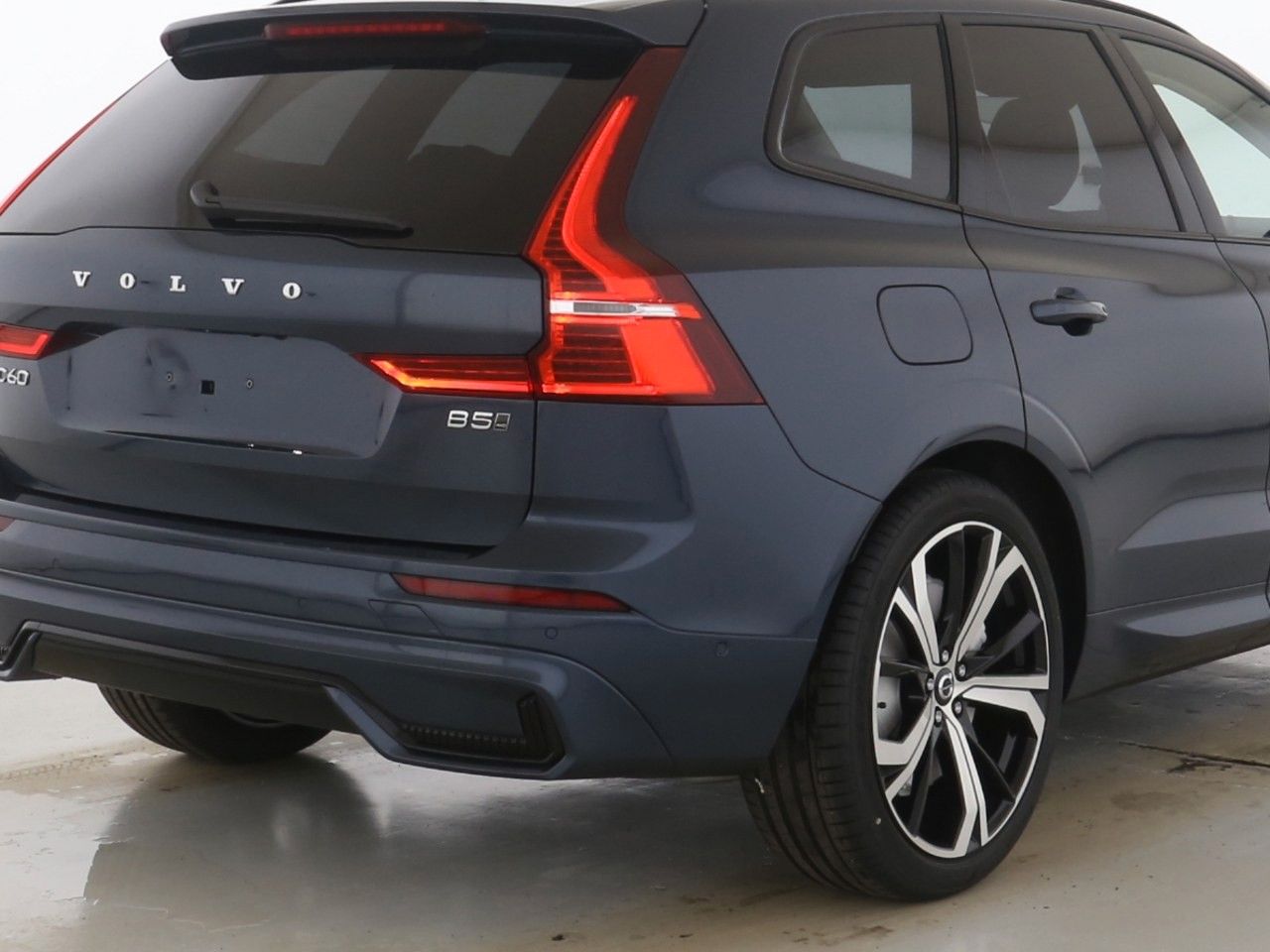 Volvo XC 60 B5 Ultra Dark AWD