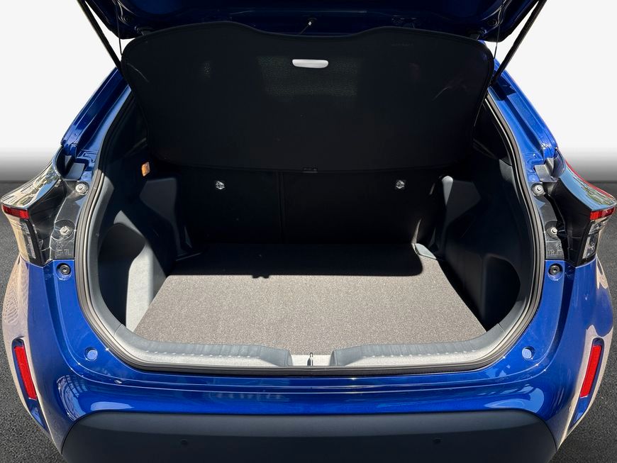 Toyota Yaris Cross Teamplayer Safety-Paket Winter-Paket