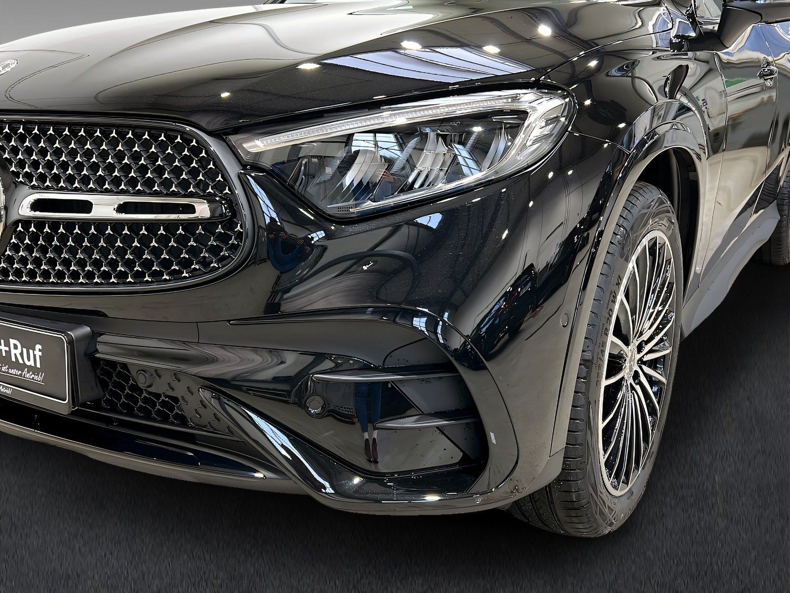 Mercedes-Benz GLC 220 d 4M AMG+DISTRO+NIGHT+Memo+Pano+AHK+360°