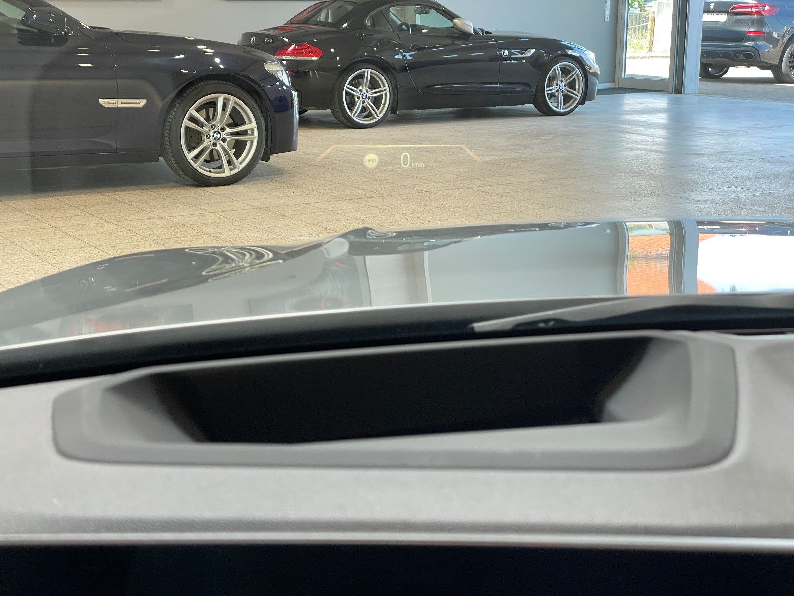 BMW 320d xDrive M Sport M Paket - Samsaru's Car Outlet
