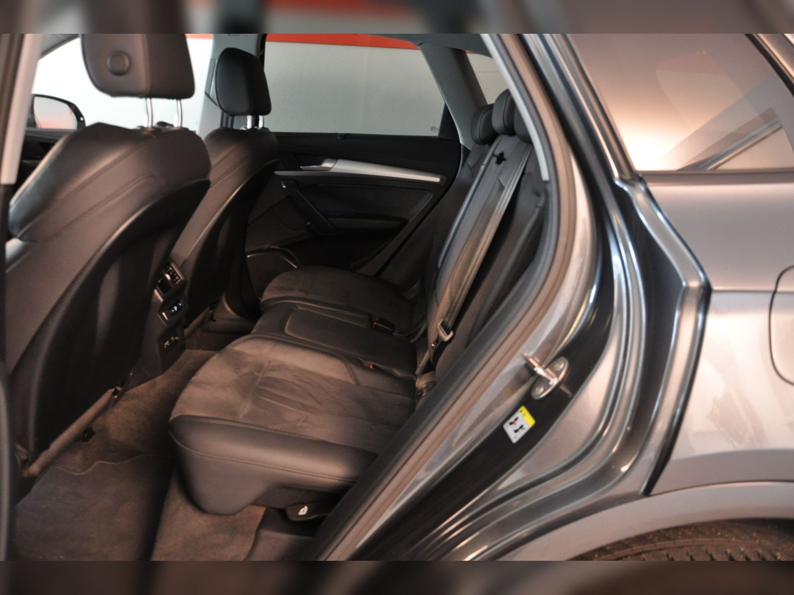 Audi Q5  50TFSIe S line quattro AHK Matrix Standklima