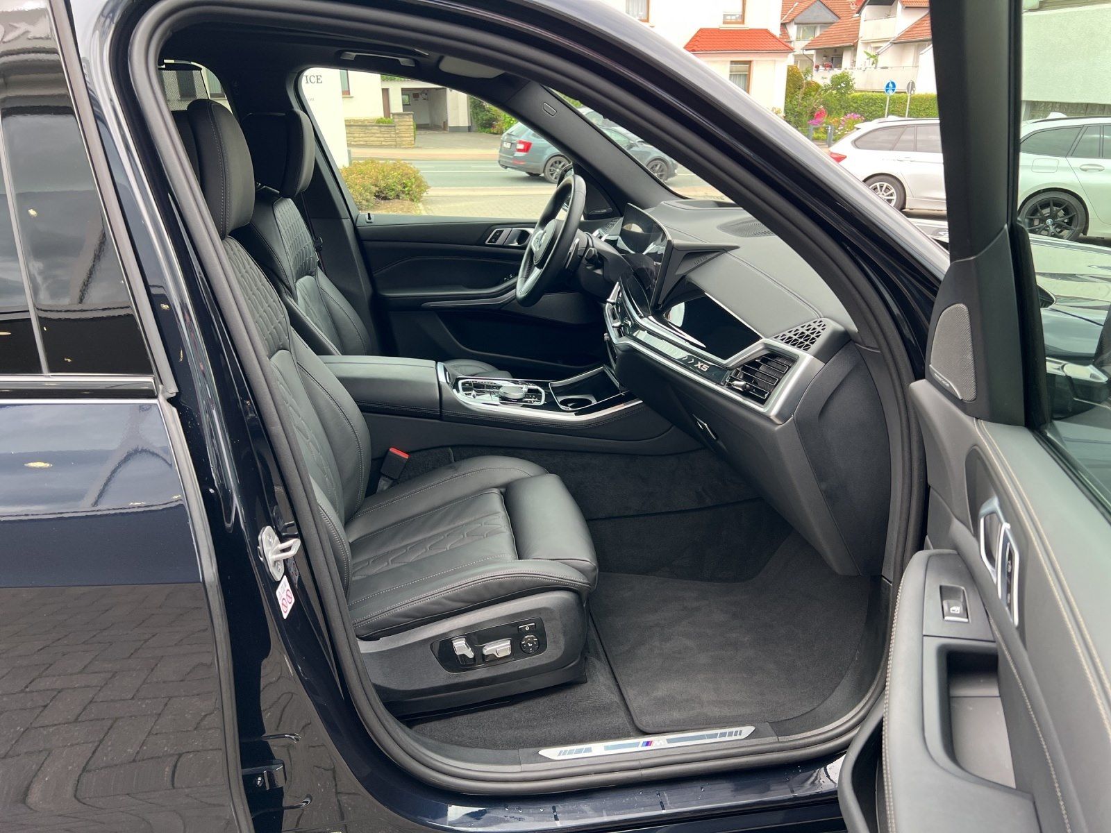 BMW X5 xDrive40d | M Sport Pro | 7- Sitzer | Aktivle