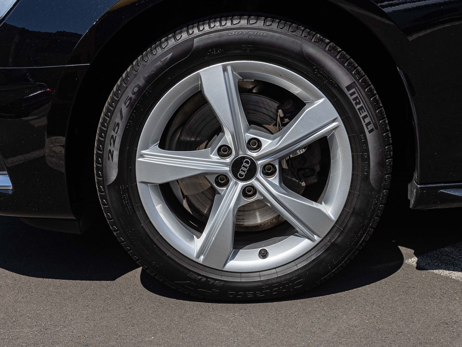 Audi A4 Avant advanced 35TFSI Stronic - Samsaru's Car Outlet