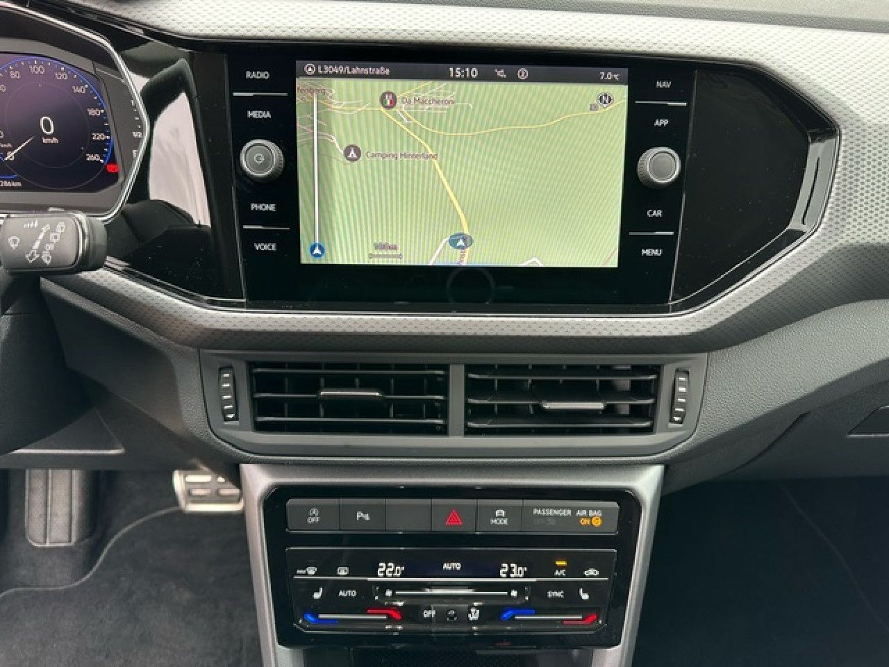 Volkswagen T-Cross Active 1.5 TSI DSG - Samsaru's Car Outlet
