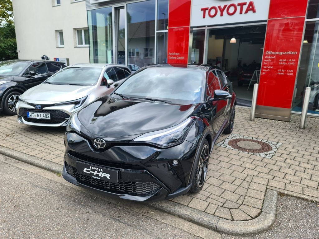 Toyota C-HR 2.0 Hybrid GR Sport Black - Samsaru's Car Outlet