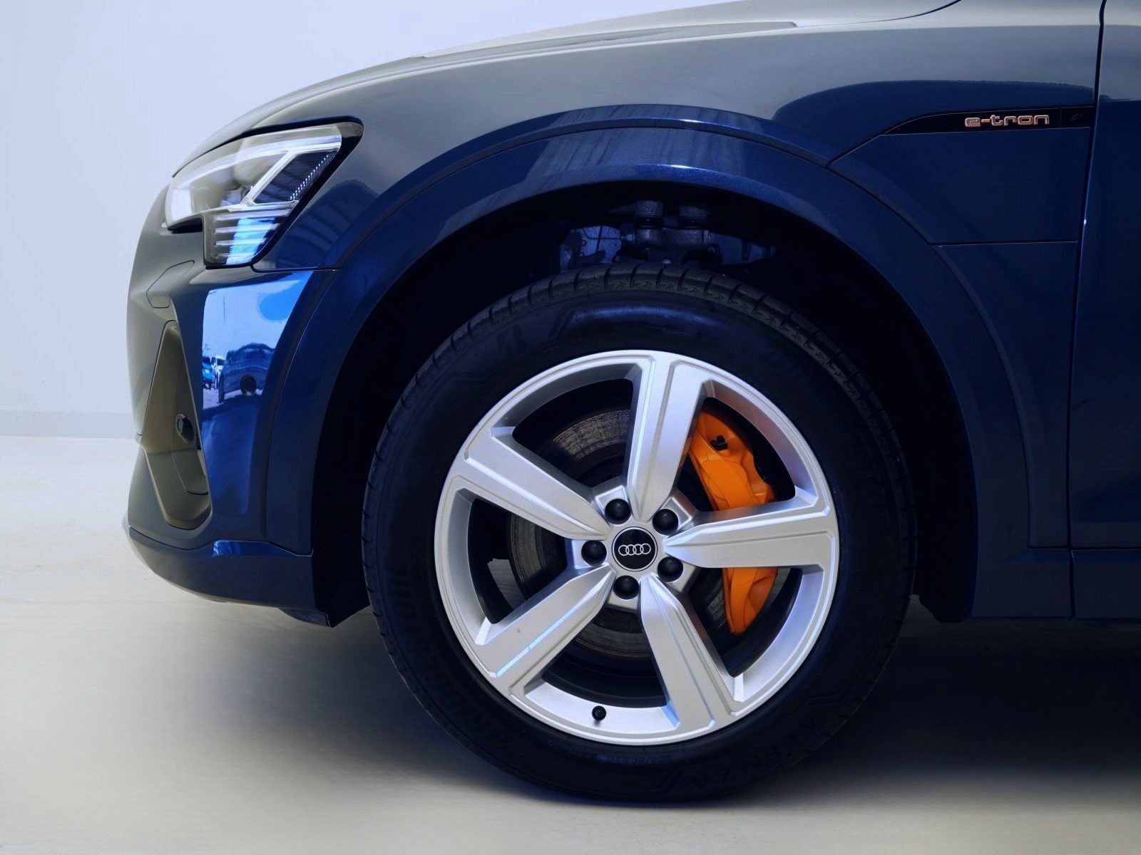 Audi e-tron Sportback 50 qu*S-LINE*MATRIX*HUD*AHK*NAV