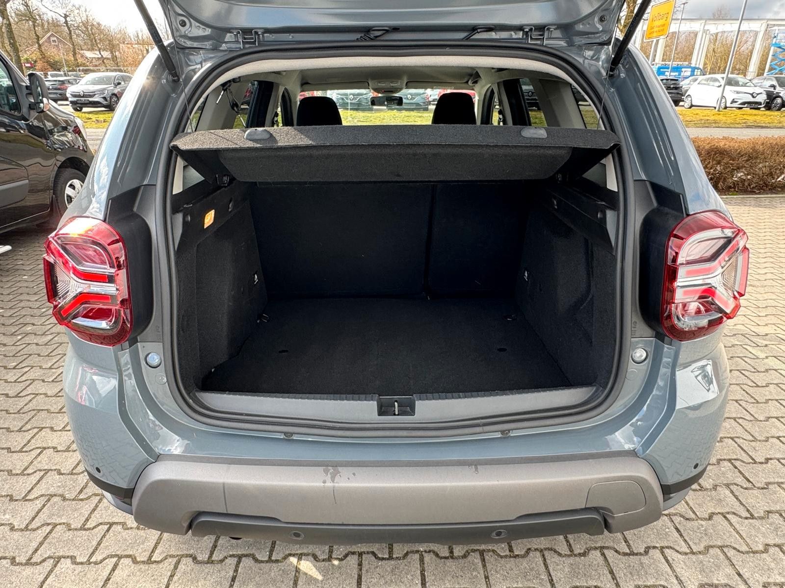 Dacia Duster Extreme TCe 150 EDC - Samsaru's Car Outlet