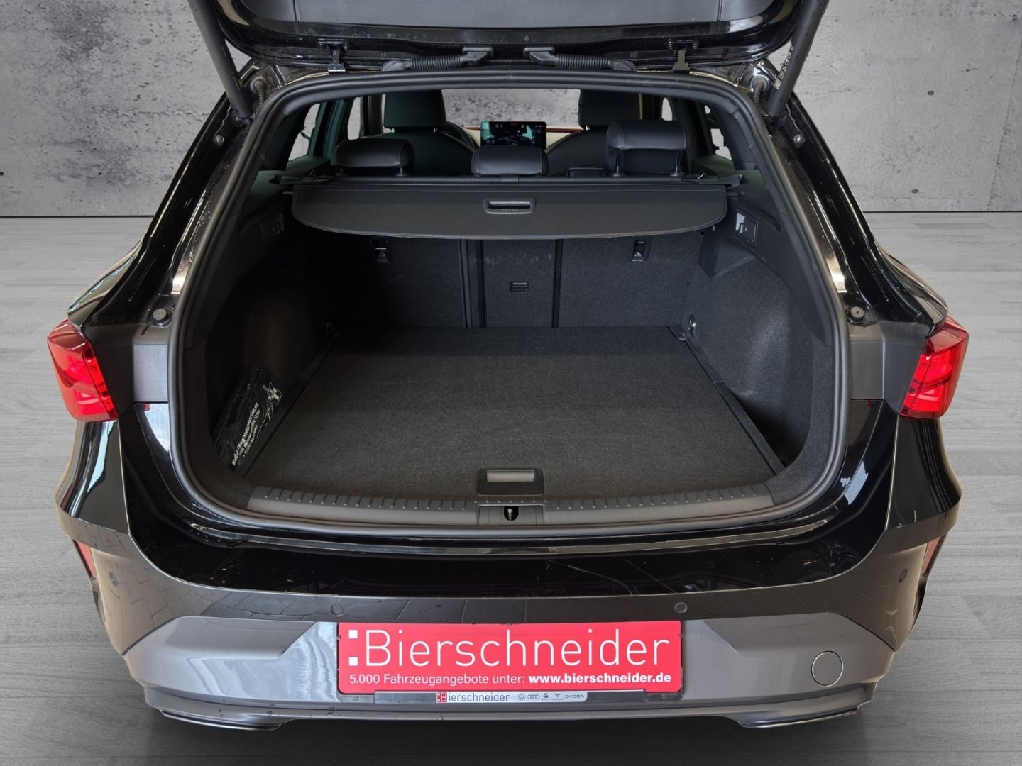 Cupra Leon Sp. 1.5 eTSI DSG INTELLIGENT DRIVE - Samsaru's Car Outlet