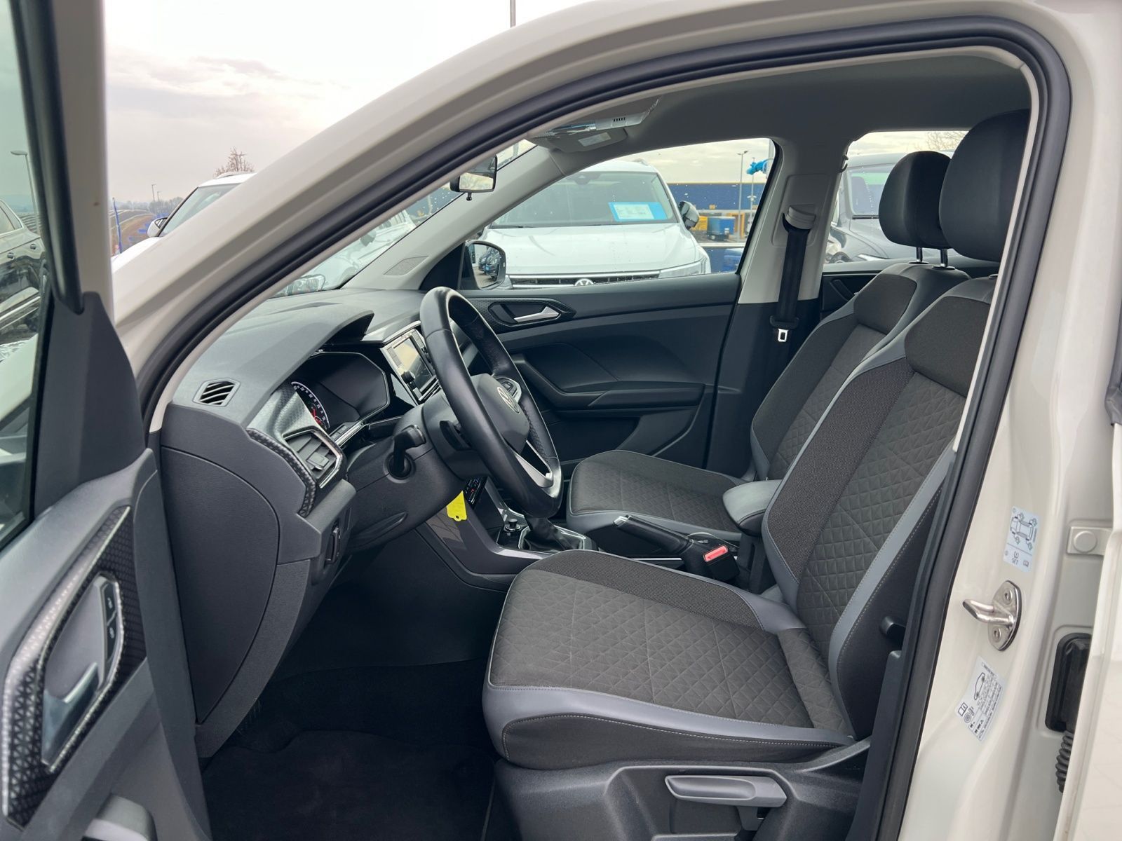 Volkswagen T-Cross 1.5TSI Style DSG - Samsaru's Car Outlet