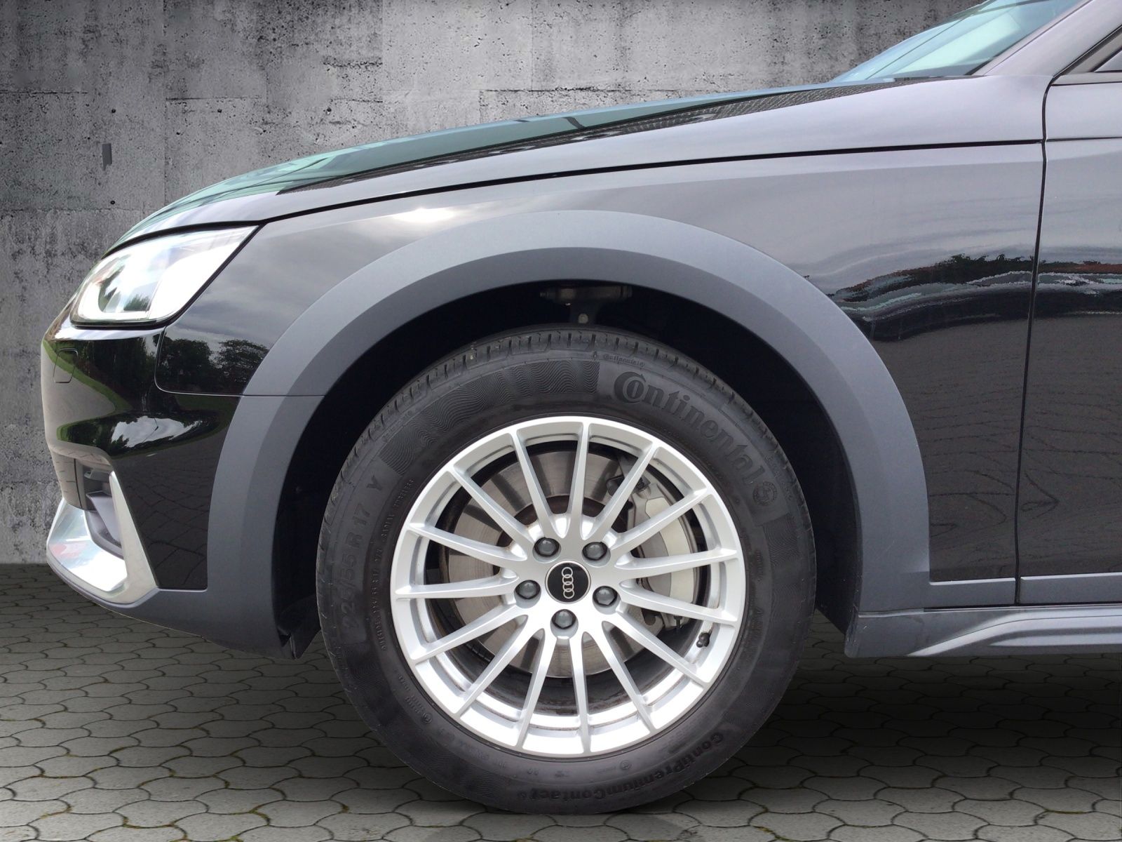 Audi A4 allroad 45 TFSI quattro S-tronic PANO/AHK/NAV