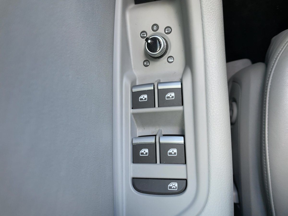 Audi A4 allroad MATRIX+APP+DAB+AHK+PANO+SHZ+VIRT+LED