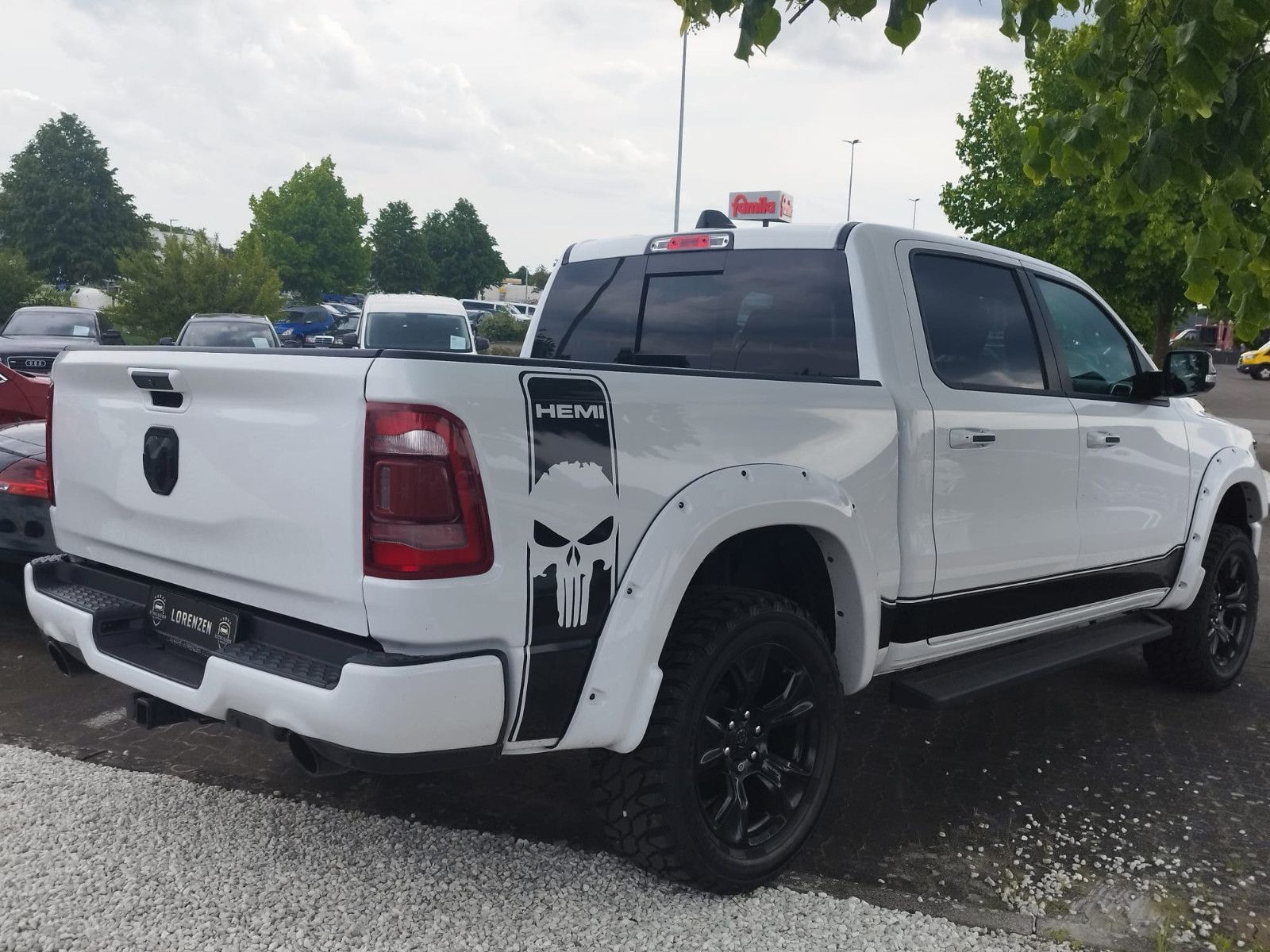 Dodge RAM 1500 Laramie Crew Cab 4x4  Kamera Leder LED